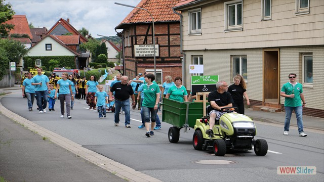 Sonntag 2017 Umzug_76